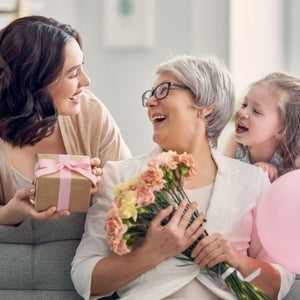 10 Mother's Day Gift Ideas For Your Mom Who Loves Nature and Gardening